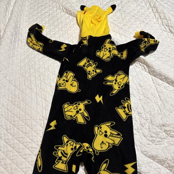 Pokemon Pikachu One Piece Pajama Outfit Youth XS (6/7) S Black Hooded - Picture 7 of 8